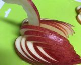ひとつのリンゴで2体完成☆りんごのスワン作り方20写真