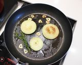 骨付きポークマスタードソテー作り方3写真