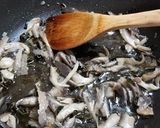 平茸、野菜、ちくわの油炒め・塩味作り方4写真