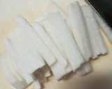 麺つゆ×オイスターで大根さつま揚げの煮物作り方1写真