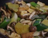 宇宙芋しめじ厚揚げ長ねぎのカレー風味炒め作り方6写真