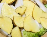 味噌で仕上げる寄せ鍋●白菜＆きしめんの鍋作り方2写真