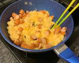 子供も喜ぶ♬ウインナー入り納豆レタス炒飯作り方4写真