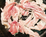 大根皮と豚バラのマヨ炒め作り方2写真