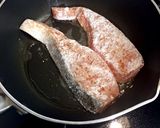 サラダエレガンスでサーモンのムニエル作り方4写真