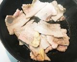 豚バラ肉とレタス舞茸の白みそ炒め煮作り方7写真