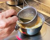 簡単☆えのきと豆腐のお味噌汁作り方3写真