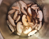 椎茸だけ炊き込みご飯(無水鍋QC使用)作り方2写真