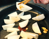 簡単おかず☆かぶらと牛肉のバター焼き作り方2写真