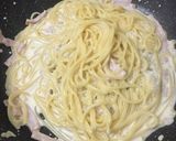 牛乳でクリーミーに！絶品カルボナーラ作り方6写真