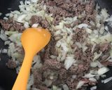 缶詰で簡単ミートソースワンポットパスタ。作り方1写真