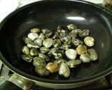 アサリとニラの酒蒸し作り方1写真