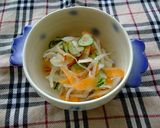新玉ねぎをお酢で食べる☆サッパリ味サラダ作り方3写真