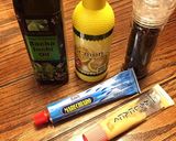 アンチョビでソース作り方1写真