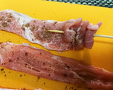 簡単！見た目も楽しく！【くねくね豚串】作り方3写真