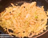 冷凍ミックスで！海鮮塩麹焼きうどん作り方2写真