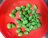 簡単!冷凍里芋と鶏もも肉の煮物作り方4写真