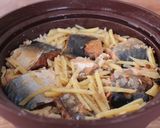 大満足！簡単サバの味噌煮缶炊き込みごはん作り方3写真