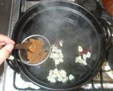 白菜のにんにく味噌鍋♪簡単豚肉で作り方4写真