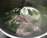 九条ネギと白菜とキノコと豚肉の和風スープ作り方7写真