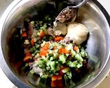 鯖缶と糠漬けで海苔巻きパン作り方3写真