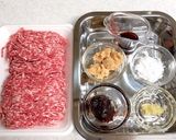 ご飯のおともに★簡単ピリ辛肉そぼろ作り方1写真