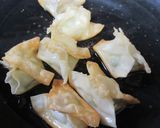 チーズとアボカドのワンタン揚げ作り方3写真