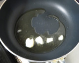 エビと糸みつばのシンプル中華風焼きそば作り方8写真