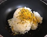 ☆やみつきおにぎり！のりたまバター♪作り方2写真