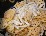 れんこんのだし醤油&酢炒め。作り方3写真