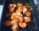 魚肉ソーセージとチーズのケチャップ炒め作り方4写真