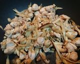 椎茸の出しが効いた✨鶏ごぼうご飯作り方5写真