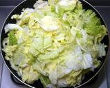 優しい旬をピリ辛で♪白菜の簡単カレー炒め作り方5写真
