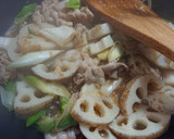 10分で完成♪蓮根と豚肉の甘酢炒め作り方6写真
