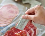 アマニと絶品ハムの盛り合わせ作り方2写真