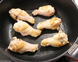 鶏手羽元とゆで卵の甘酢煮作り方1写真