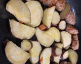 さつまいもと肉団子の照り炒め作り方7写真