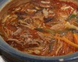 身体の芯まで温まる♪トマト味噌鍋作り方5写真