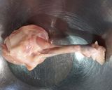 簡単絶品・骨付き鶏肉のケチャップ焼き作り方3写真