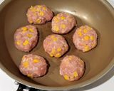 甘くて食べやすい♪コーンつくね作り方4写真