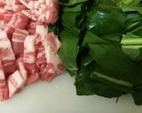 小松菜と豚肉のスープ作り方1写真