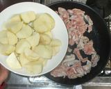 肉じゃが味噌味♪簡単じゃが芋豚肉作り方5写真