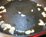 豚レバーのニンニク醤油炒め。作り方4写真