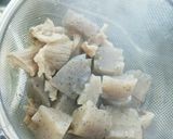 れんこんと牛すじ肉の煮物作り方1写真