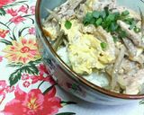 牛蒡嫌いにも✿新玉ネギと牛蒡の❀豚玉✿丼作り方3写真