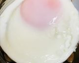 シンプル前菜●納豆+目玉焼き+味つけ海苔作り方3写真