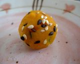 簡単！お弁当に☆かぼちゃのゴマ団子☆作り方4写真