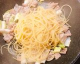 熱々を食べてね♡白菜キャベツ豚バラパスタ作り方6写真