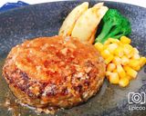 簡単裏技！肉汁ジューシー！ハンバーグ作り方10写真