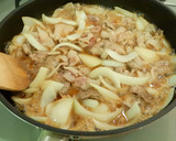 簡単。豚バラ肉のさっぱり生姜焼き丼☆彡作り方5写真